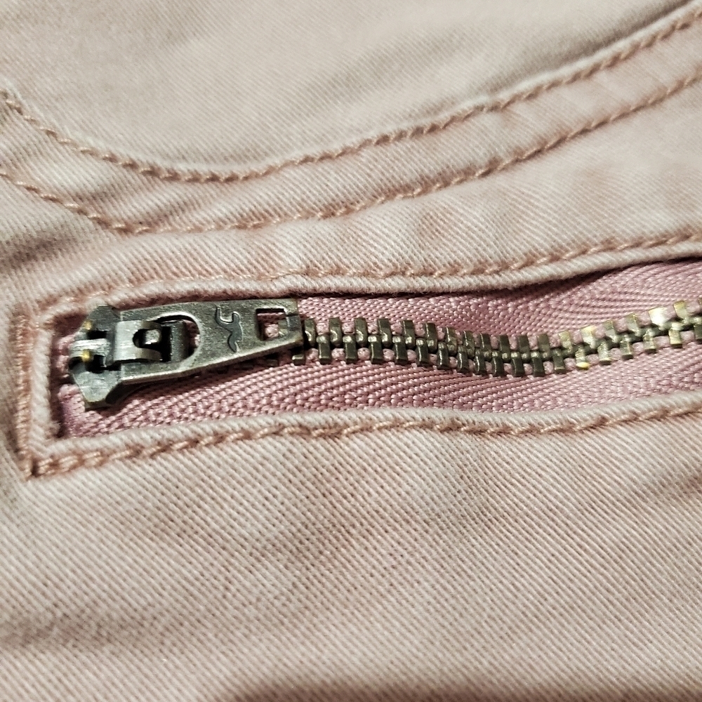 Hollister Khaki Tan Ripped Skinny Pants - Picture 6 of 7